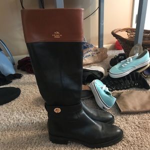 Coach boots